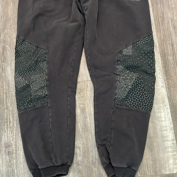The North Face Black reflective fabric Track Pants Joggers large - Picture 3 of 8